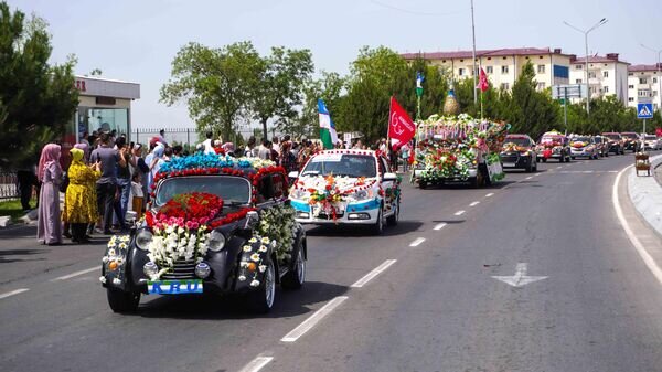    © Flower Fest Namangan 2023