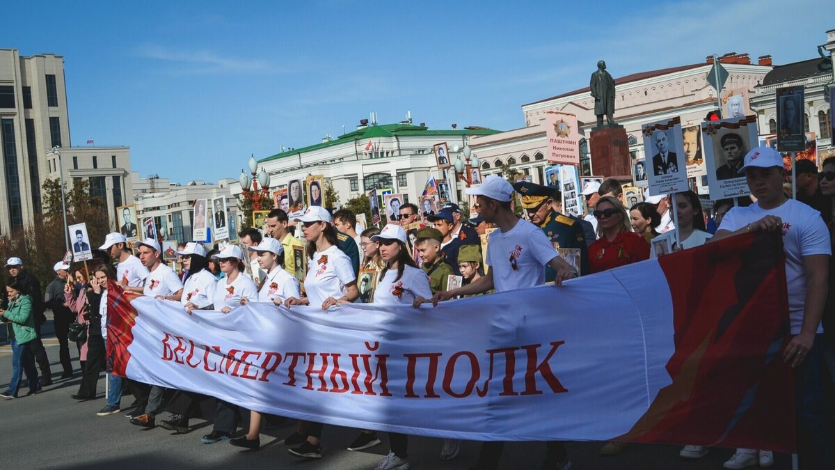     Традиционного шествия «Бессмертный полк» в России в этом году не будет. Об этом сообщают организаторы движения на своей странице в соцсети.