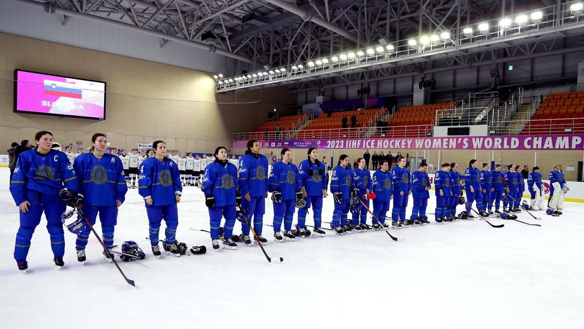    Женская сборная Казахстана по хоккею:icehockey.kz