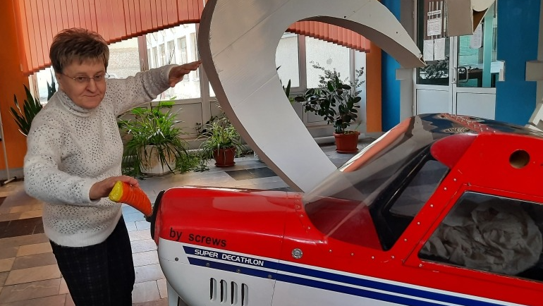 Заправлены в планшеты космические карты и штурман уточняет...)))