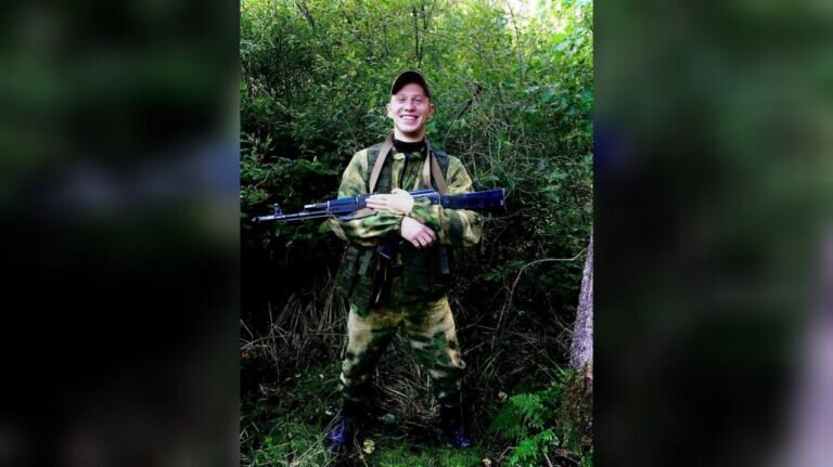    Иван Попов из Оренбургского района награжден медалью Суворова за мужество в ходе СВО Белов Михаил Александрович