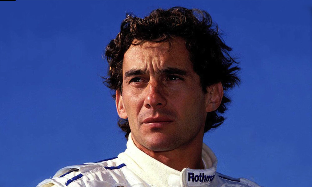 Senna гонщик. Сенна имя. Артон сенна. Поворот имени сенны. Ayrton senna sempre.