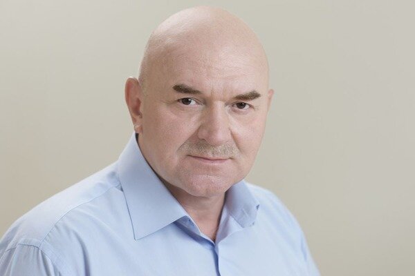    В Оренбурге суд отменил гендиректору КШП «Подросток» Попцову, обвиняемому в мошенничестве, запрет на определенные действия