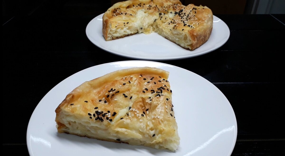 Ачма из фило с творогом и сыром. Пирог с грушей и горгонзолой на слоеном тесте. Азербайджанский сырный пирог
