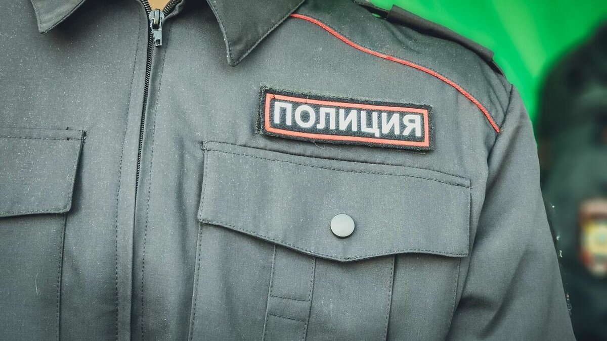     Информацией о дорожном конфликте в районе улицы Борисенко заинтересовалась полиция Владивостока. Сейчас разыскивают участников инцидента.