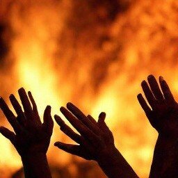 Картинка сгенерирована  с помощью нейросети автором. 