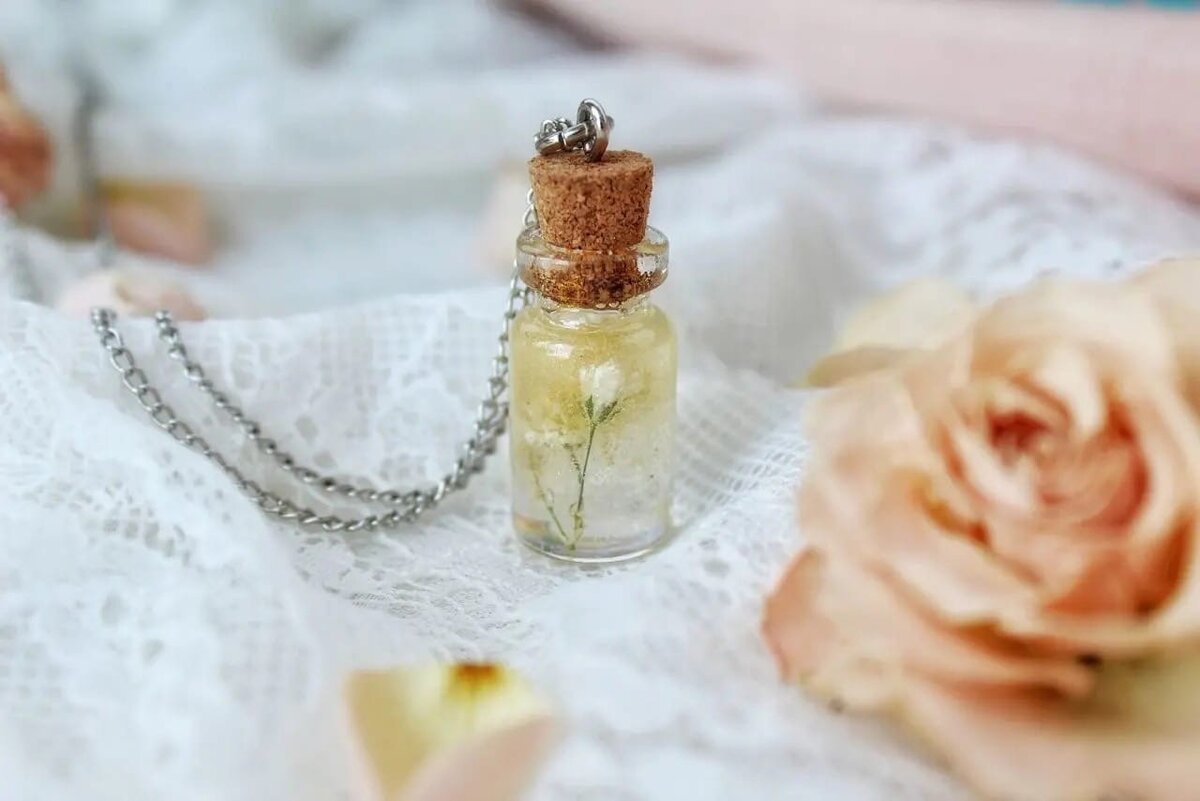 На фото некоторые мои работы, не все получилось найти :) 