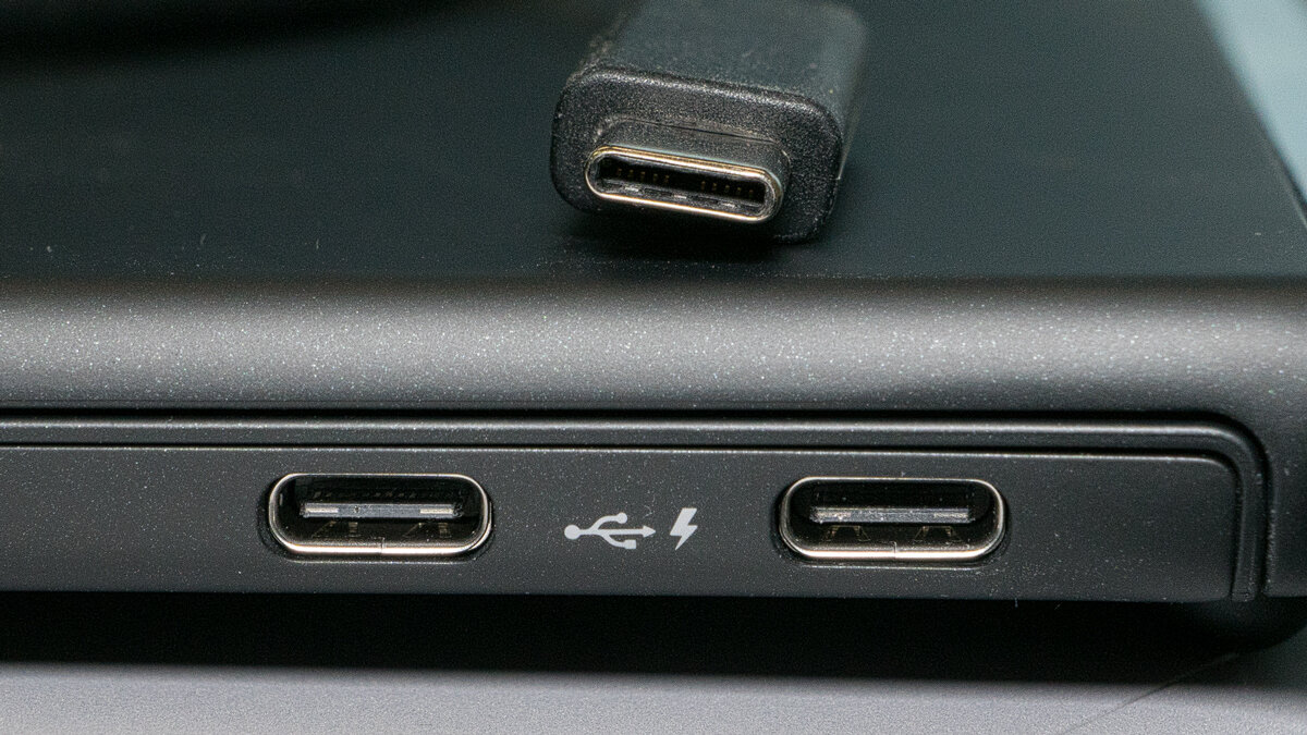 Гнездо usb c. SS USB разъем. USB Type-c SS. USB разъем на ноутбуке Huawei d14. SS разъем на ноутбуке USB 3.0.