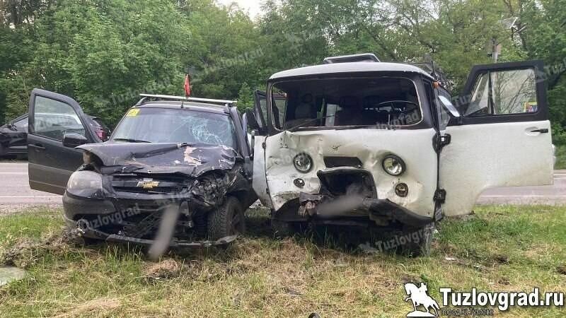     В Ростовской области в аварии с участием УАЗа пострадали шесть человек, сообщили в УГИБДД по региону.