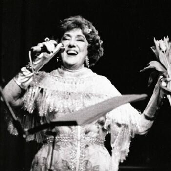 Алла Баянова