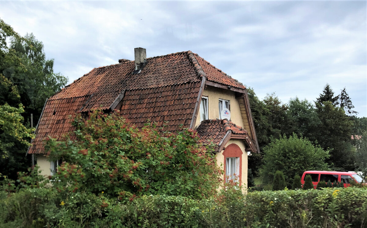 Домик в Калининградской области. Фото автора.