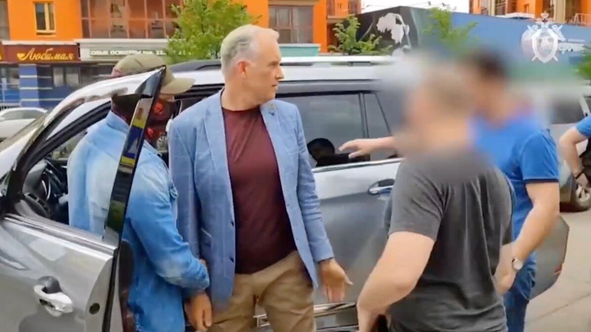     В Красноярске у директора фонда капремонта домов Михаила Попелышева прошли обыски.