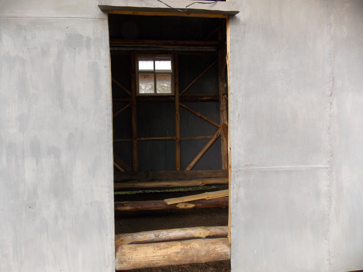 Здесь будет дверь