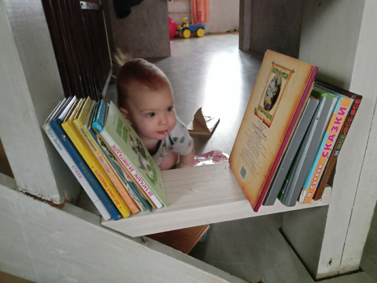 Всем лучшим в себе я обязан книгам (с)