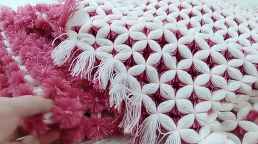 ПЛЕД ИЗ ПОМПОНОВ _ Pom pom baby blanket