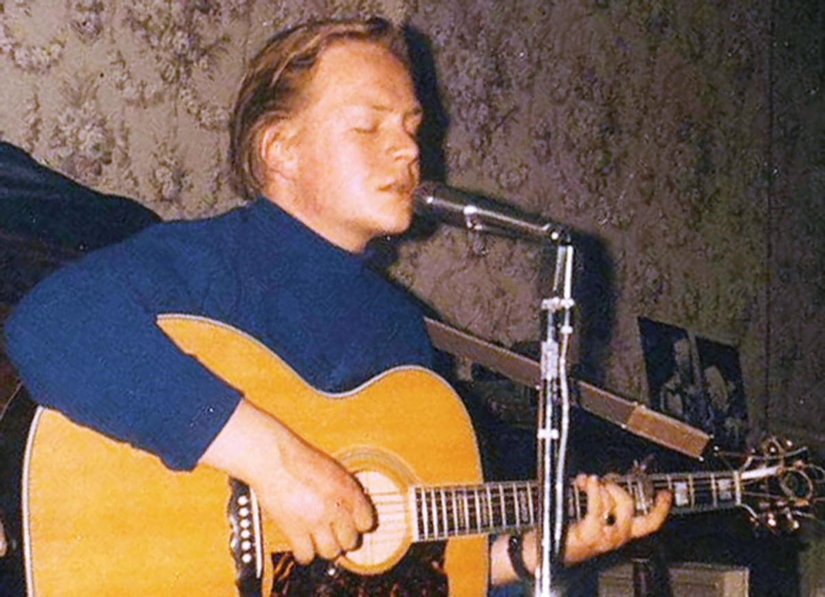 Фрэнк джексон. Jackson c. Frank Джексон си Фрэнк. Jackson c Frank последняя фотография. Elvis Jackson c Frank.