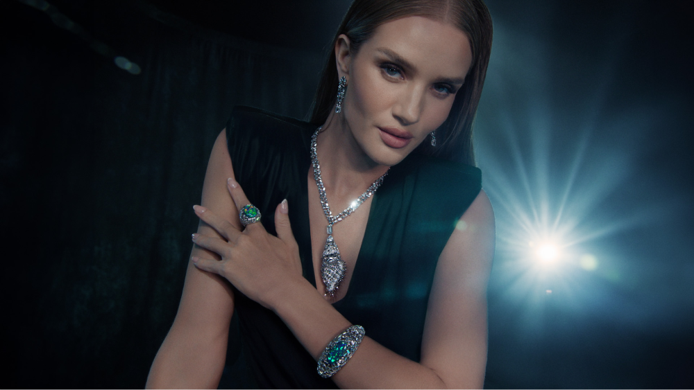    Роузи Хантингтон-Уайтли стала лицом новой коллекции Tiffany & Co. (фото 1)