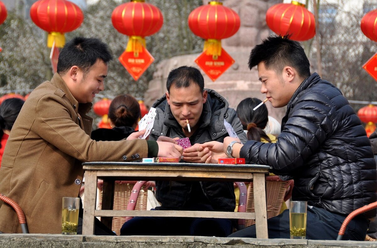 Самые странные привычки китайцев, от которых иностранцы крутят у виска