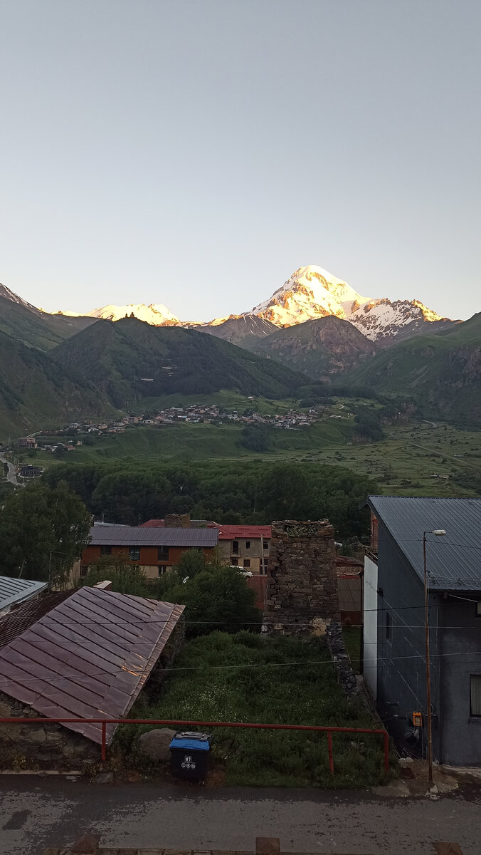 Величественный Казбег