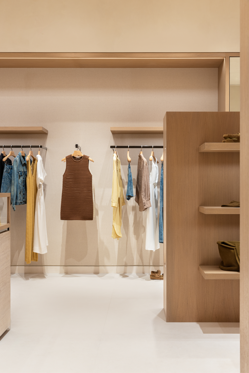    Бренд 12Storeez открыл первый магазин в Дубае (фото 3)