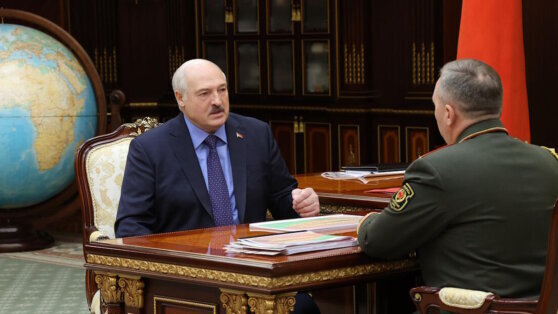    Лукашенко захотел право на использование ядерного оружия Сергей Бунеев
