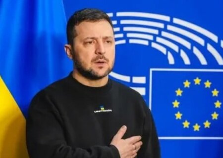    Зеленский намерен сделать английский язык фактически государственным языком Украины