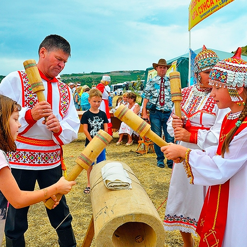 Чувашская 4. Чувашский обряд Акатуй. Традиции Чувашского народа Акатуй. Акатуй Чувашский праздник обряды традиции. Курак Чувашский праздник.