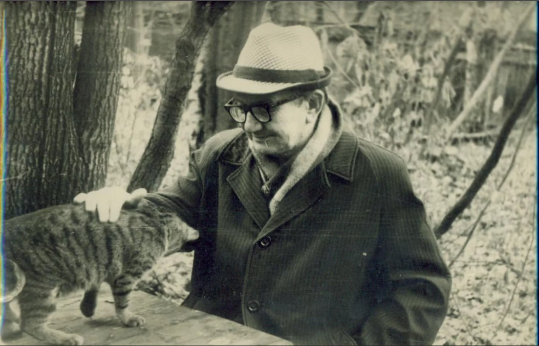 Константин Есенин