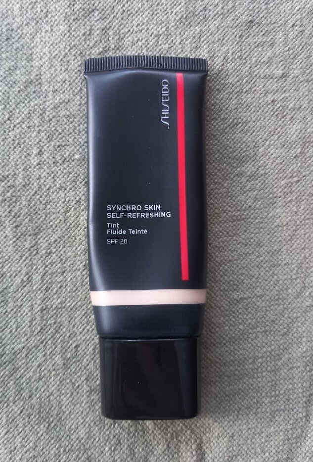 За 3000 руб. можно и в стекле продавать, а не просто в тюбике (да-да, Шисейдо, мы поняли, намек на бб-крем).