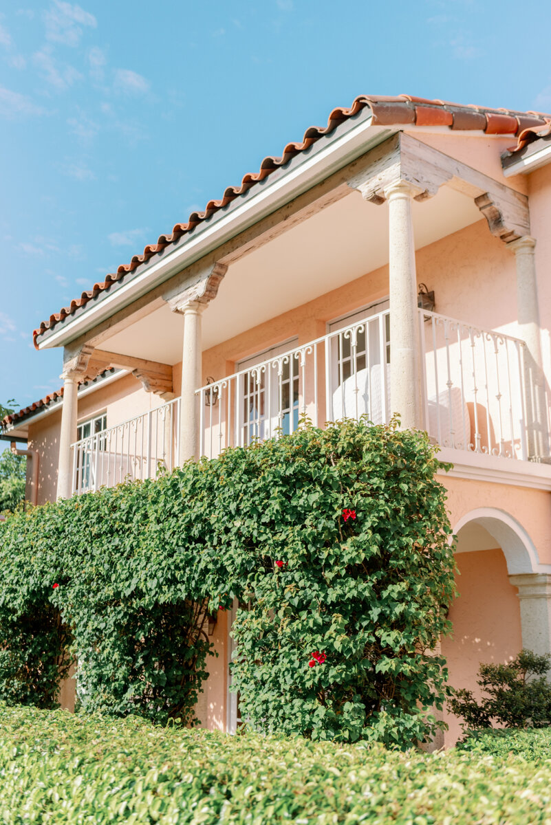 palmbeachlately.com