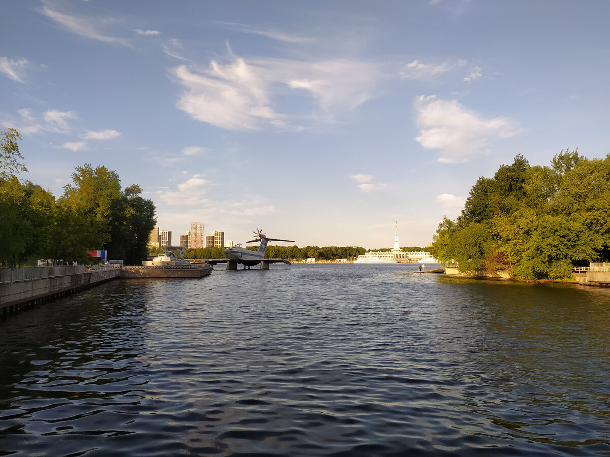 Экраноплан "Орлёнок" \фото автора