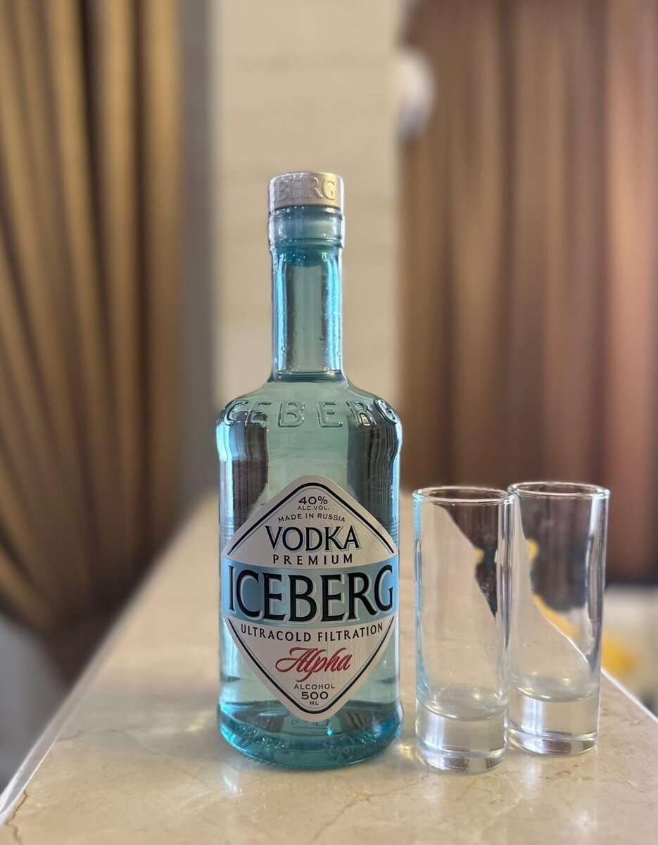 Среди дешевой водки из супермаркета им нет равных: 5 марок водки ...