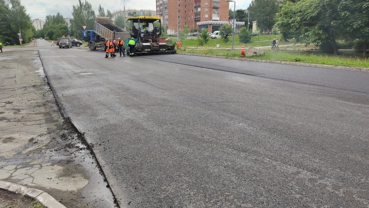     Подрядчик приступил к завершению ремонтных работ на последнем участке улицы Льва Толстого в Петрозаводске, сообщили в городской администрации.