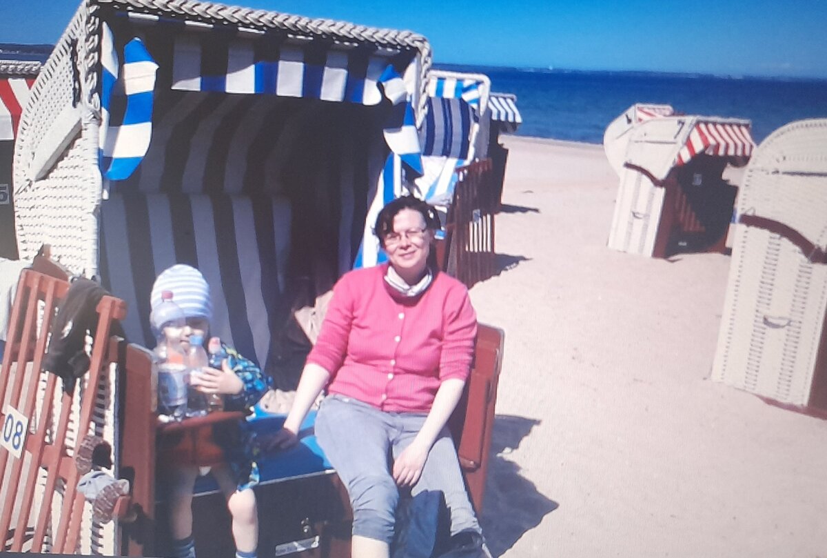  Старались выбраться на природу, к воде, развеяться.