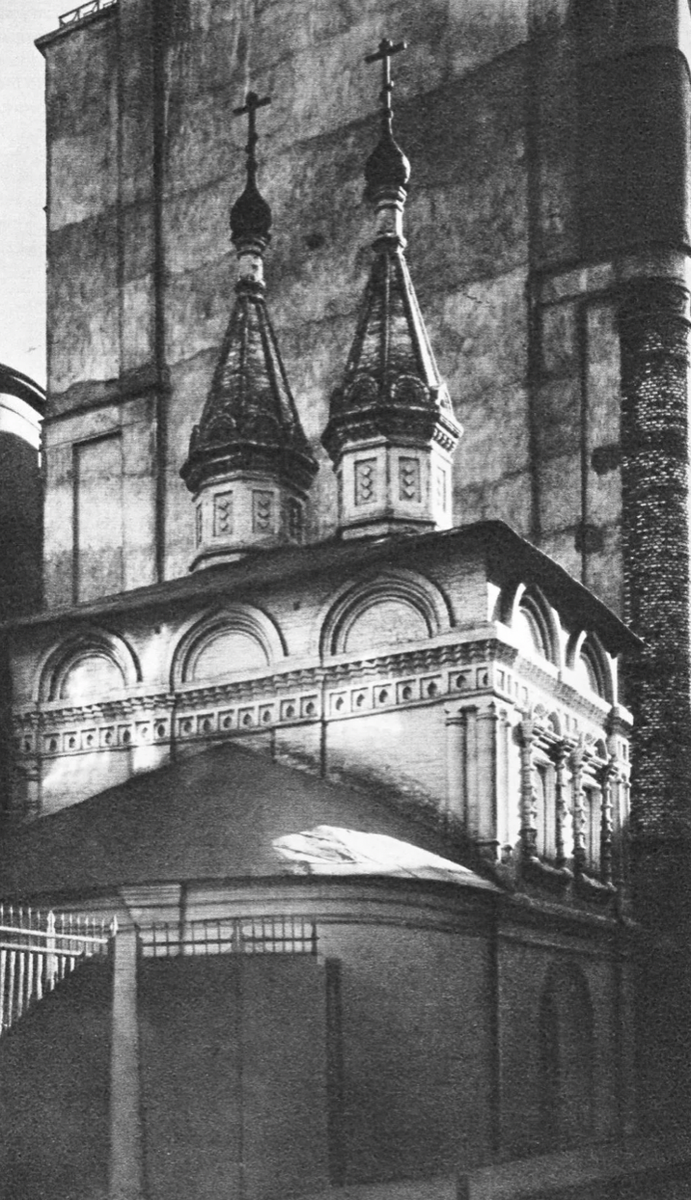 Храм косьмы и дамиана в старопанском переулке. Храм косьмы и дамиана в москве. Космодамианская церковь в москве в старопанском переулке. Храм в старых панех. Храм в старых панех.