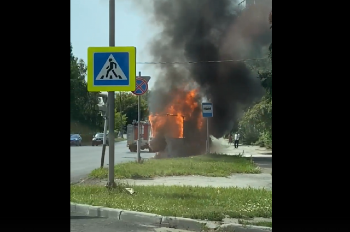    Припаркованная «Газель» сгорела в Озёрске