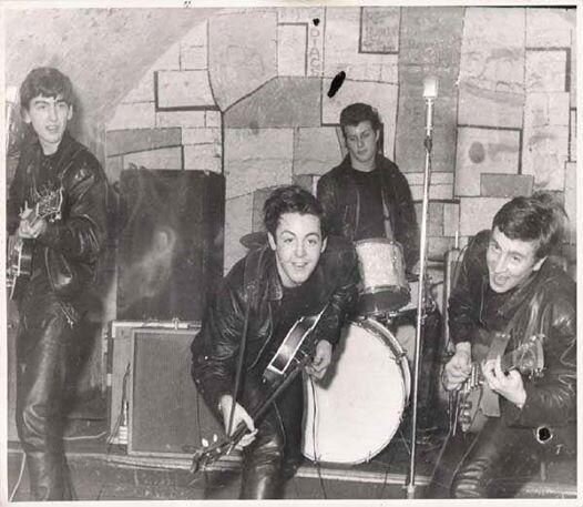 The Beatles в клубе Cavern, 1961 г. 