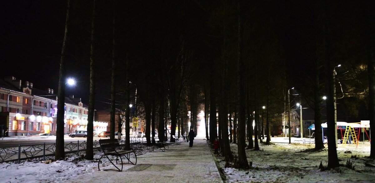 Фото В.Гребнева Сквер "Любви, семьи и верности" около поликлиники