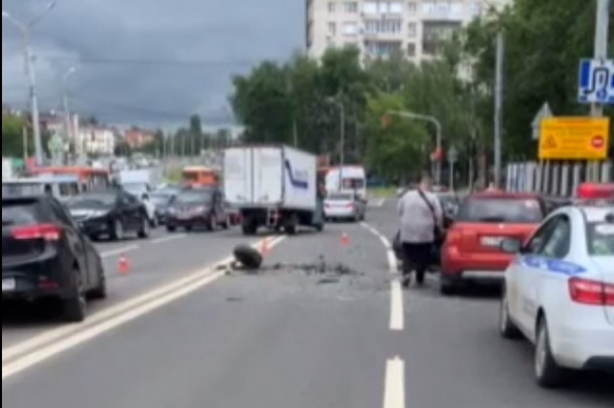    Массовое ДТП произошло на площади Сенной в Нижнем Новгороде