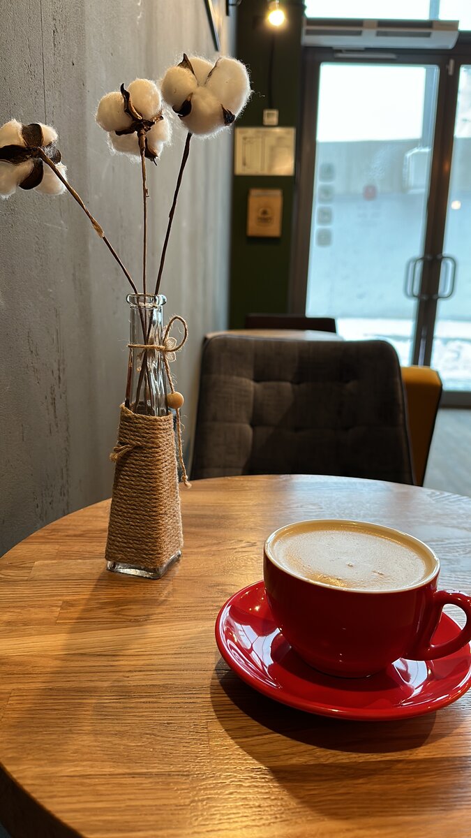 Кофе и никого вокруг