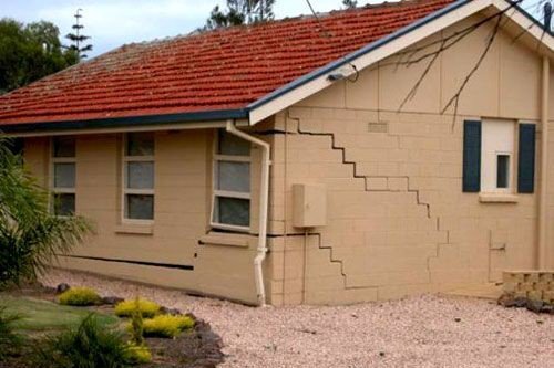 Дом, который строил прораб. / Яндекс картинки