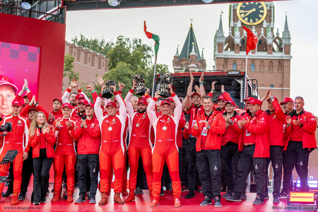 Экипаж Сергея Вязовича и команда МАЗ-АВТОспорт, победитель ралли рейда Шёлковый путь 2023