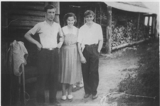 Выпускники ремесленного училища Фото: Из личного архива/ Юрий Шматов