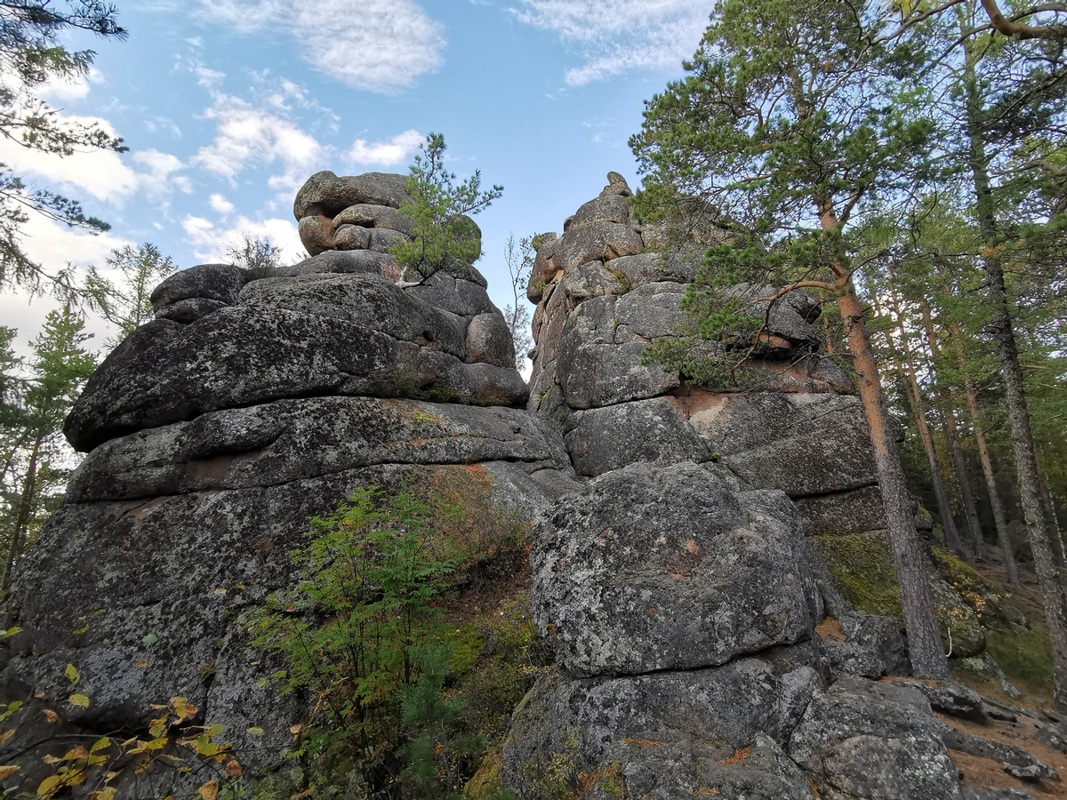 Каменные столбы в красноярске фото