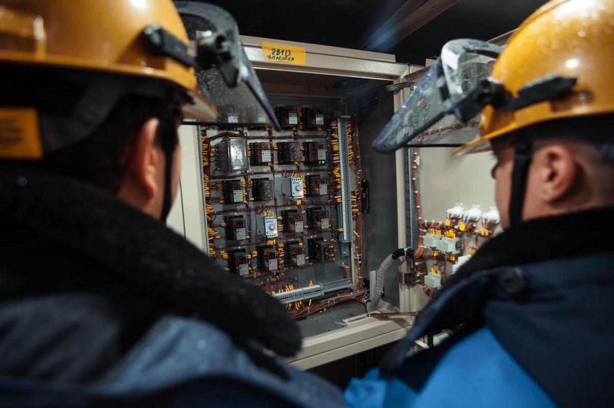    Центр Сургута остался без света из-за поврежденного кабеля на подстанции