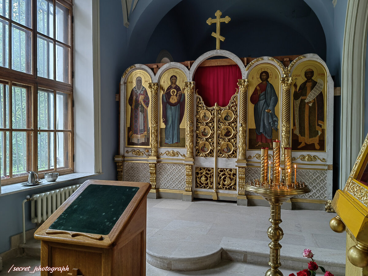 Храм Петра и Павла в Капитанской слободе. Церковь, нарисованная Петром  Первым, строительству которой он же и мешал | Тайный фотограф Москвы | Дзен