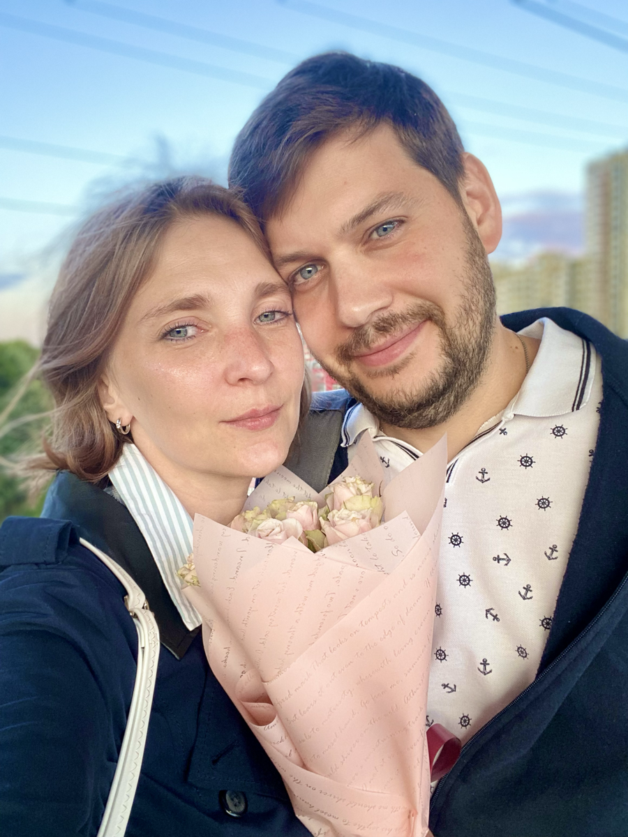 Вчера мы как раз отмечали очередную годовщину 💞 Листайте, если интересно, какими мы были 17 лет назад >>