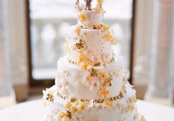 свадебный многоярусный торт