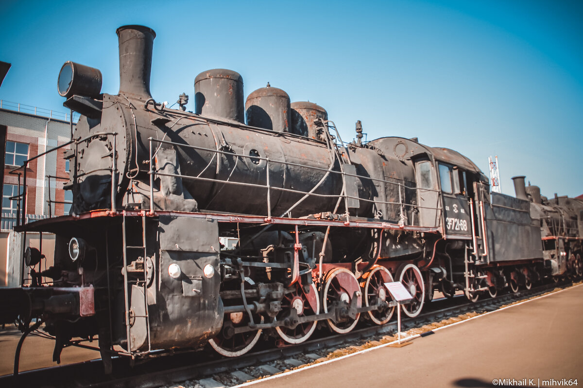 Эр762-78. Мощность 1500 л.с., скорость 65 км/час. Такие поезда эксплуатировались на дорогах европейской части СССР, Урала, Средней Азии и Западной Сибири. Последнее место работы - депо Тимашевская СКВЖД