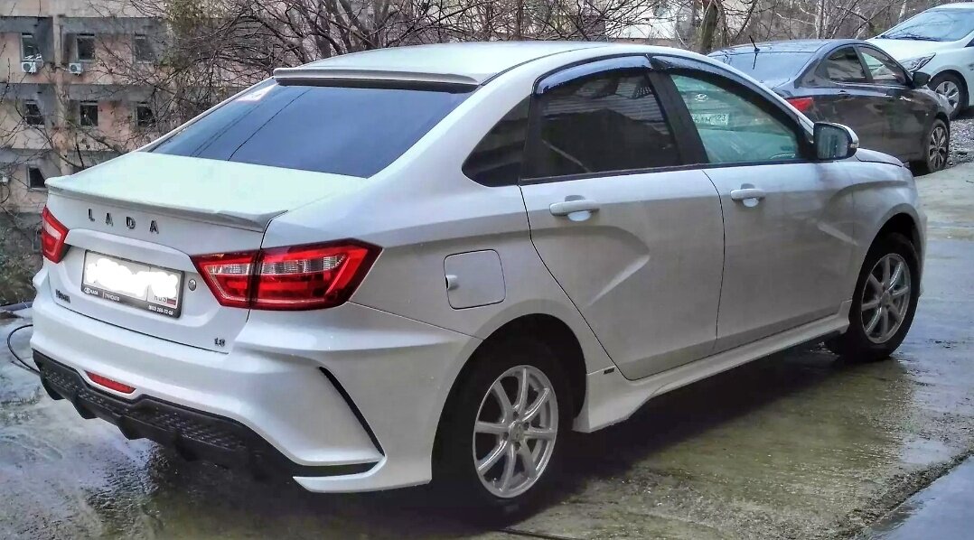 Lada Vesta, supercars, tuning, 2018 cars, parking, tunned Vesta, Lada